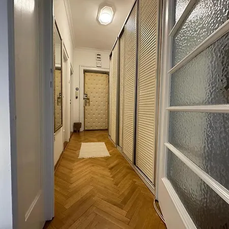 Blaggy Appartamento Belgrado